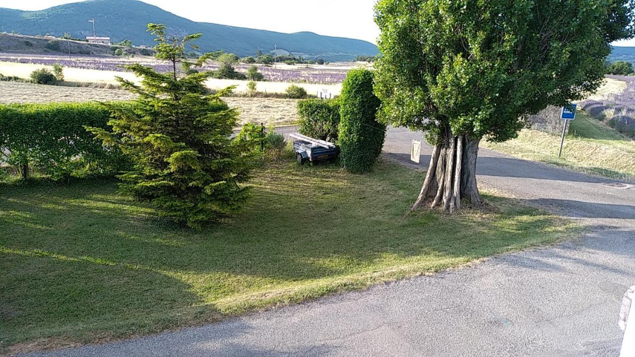 La Rochegiron Les Bois Rouges B&B 외부 사진