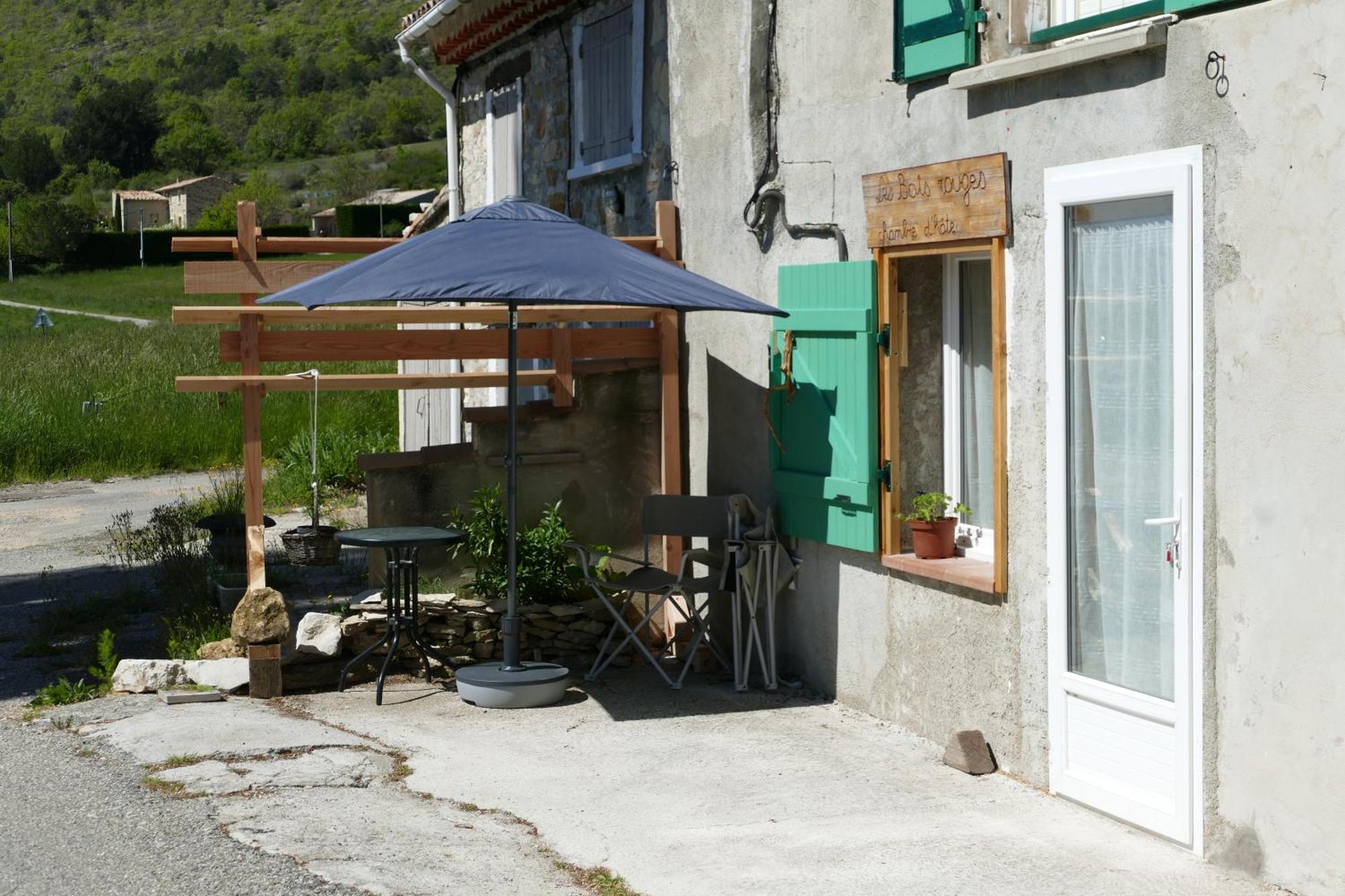 La Rochegiron Les Bois Rouges B&B 외부 사진
